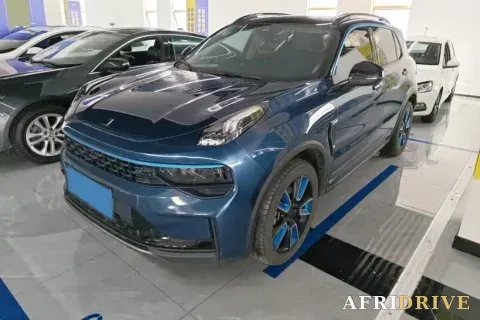2021 LYNK&CO 01