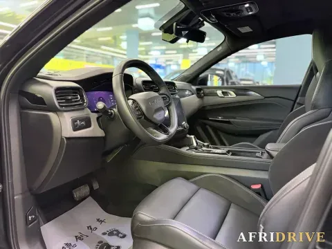 2022 LYNK&CO 03 7