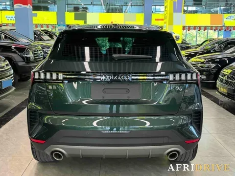 2023 LYNK&CO 03 5