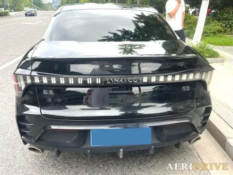 2025 LYNK&CO 03 4