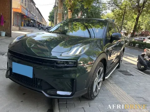 2023 LYNK&CO 03