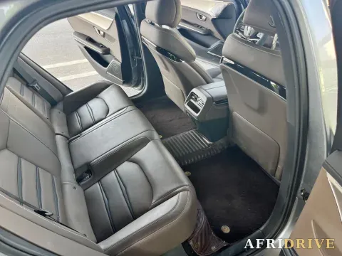 2021 BYD Han 11