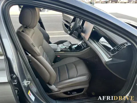 2021 BYD Han 10