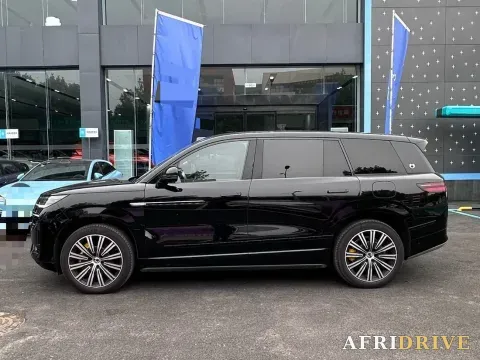 2025 Denza DenzaN9 2