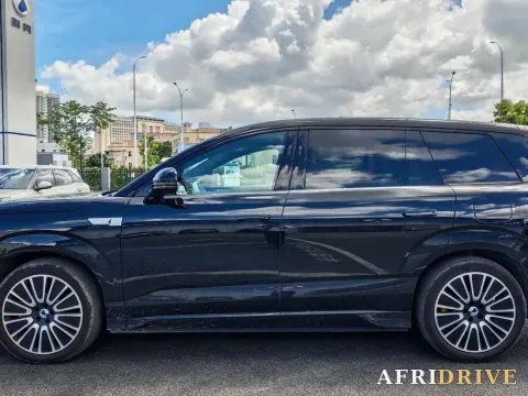 2025 Denza DenzaN8L 2