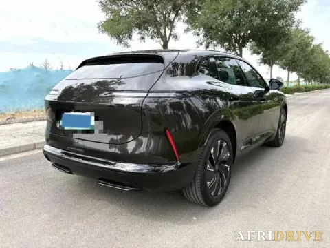 2024 Avatr 07 6