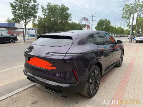 2024 Avatr 07 5