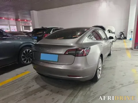 2021 Tesla Model 3 9