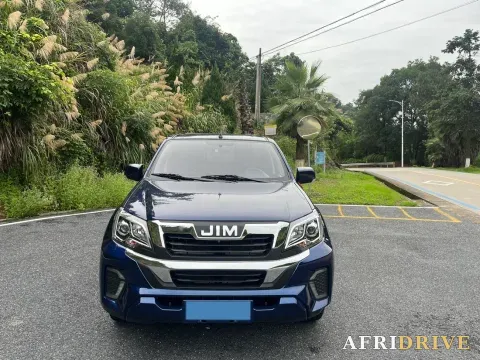 2024 Isuzu RE-MAX Jim 3