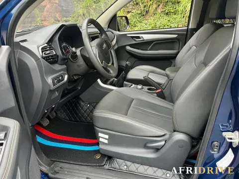 2024 Isuzu RE-MAX Jim 4