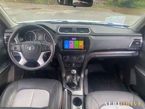 2024 Isuzu RE-MAX Jim 5