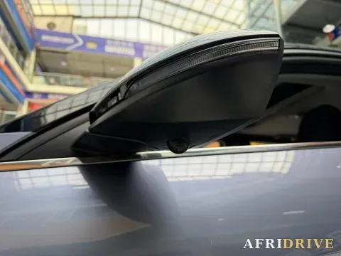 2023 Hyundai Elantra 8