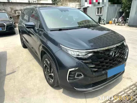 2021 Hyundai Custo 3