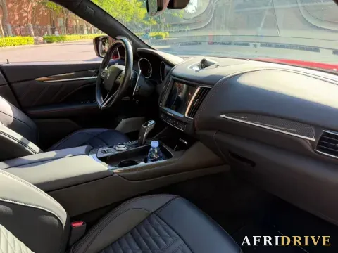 2019 Maserati Levante 10