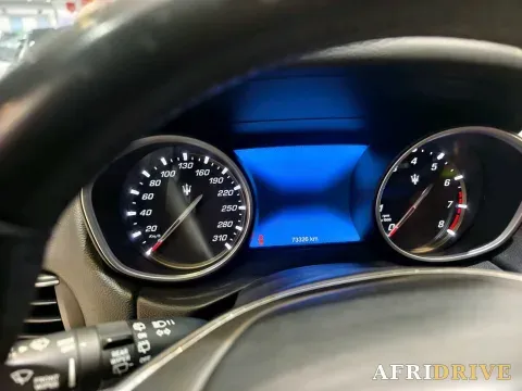 2018 Maserati Levante 6