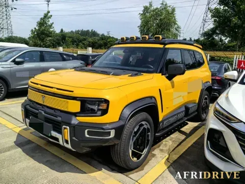 2025 Deepal G318