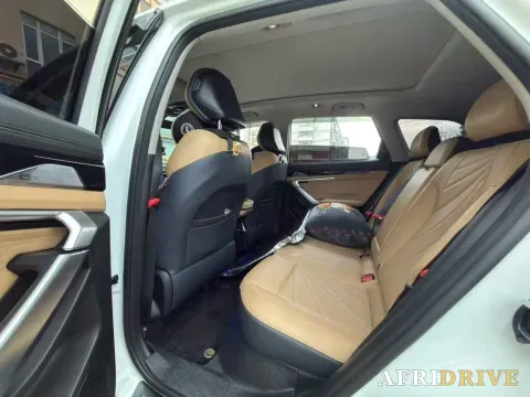 2023 Geely StarRay 3