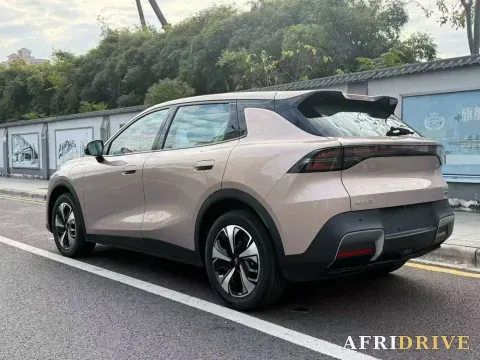 2026 ChangAn QiYuan Q05 4