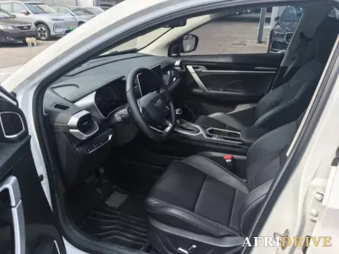 2025 Geely Coolray 9
