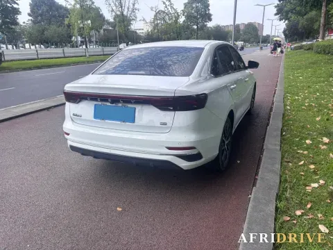 2022 Geely Emgrand 8