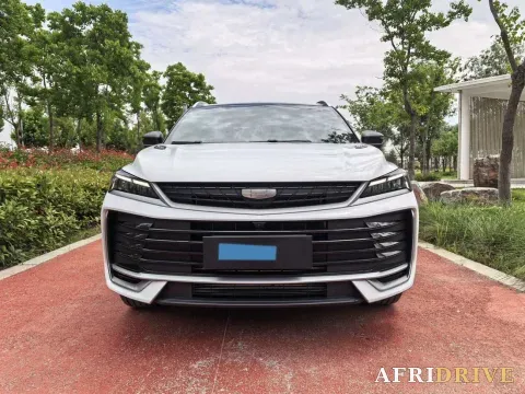2025 Geely Coolray 2
