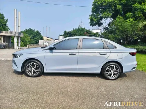 2025 Geely Emgrand 4