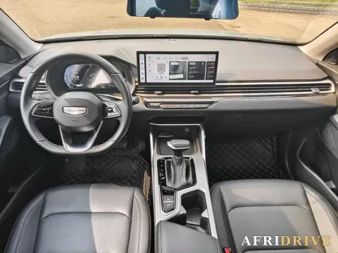 2025 Geely Emgrand 8