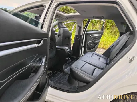 2022 Geely Emgrand 6