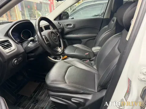 2019 Jeep Compass 2