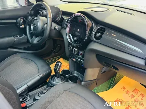 2022 MINI MINI 2