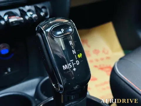 2022 MINI MINI 10