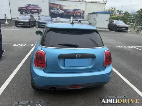 2018 MINI MINI 3
