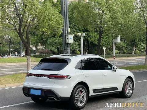 2023 Porsche Macan 4