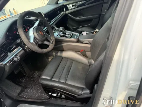2019 Porsche Panamera 4