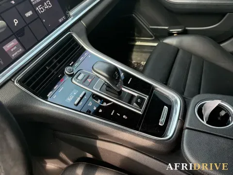 2019 Porsche Panamera 5