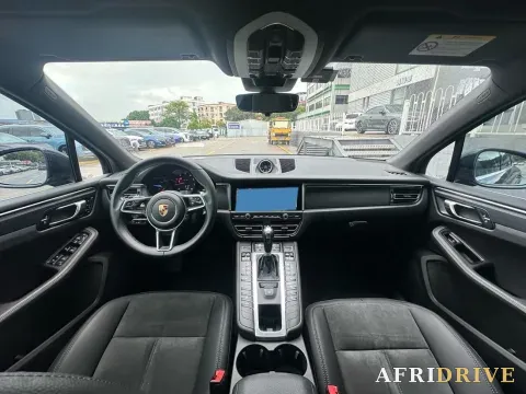 2020 Porsche Macan 6