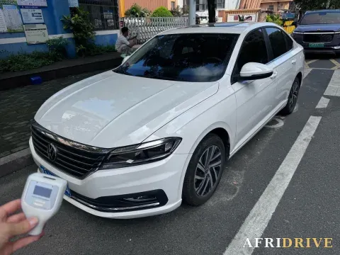 2022 Bestune B70