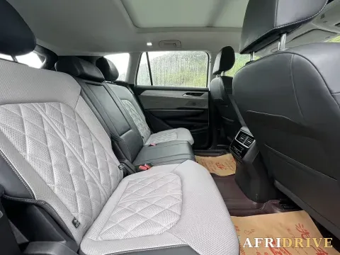 2023 Volkswagen Tavendor 6