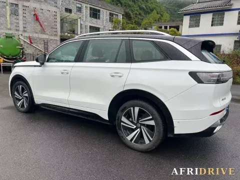 2023 Volkswagen Tavendor 7