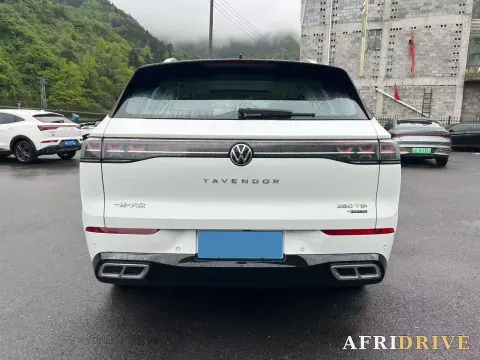 2023 Volkswagen Tavendor 8
