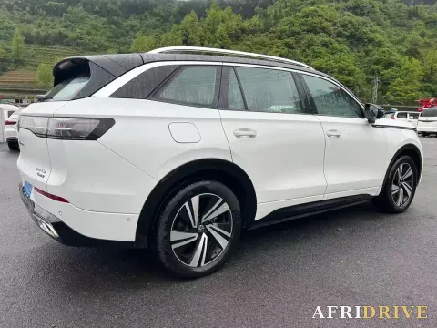 2023 Volkswagen Tavendor 9