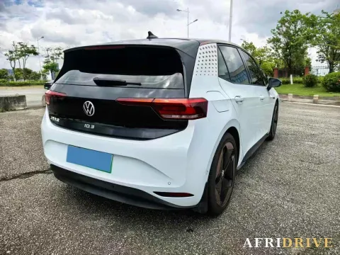 2022 Volkswagen ID.3 4
