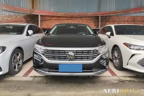 2025 Volkswagen Passat 3