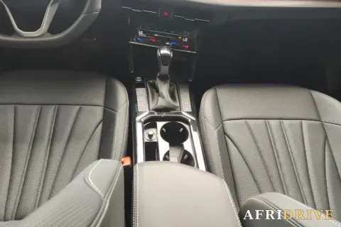 2025 Volkswagen Passat 8