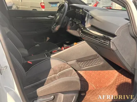 2023 Volkswagen Golf 6