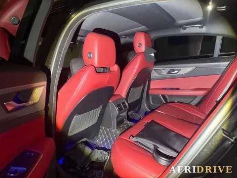 2020 Jaguar XEL 4