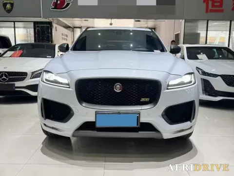 2020 Jaguar F-PACE 2