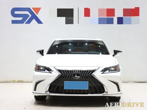 2023 Lexus ES 2