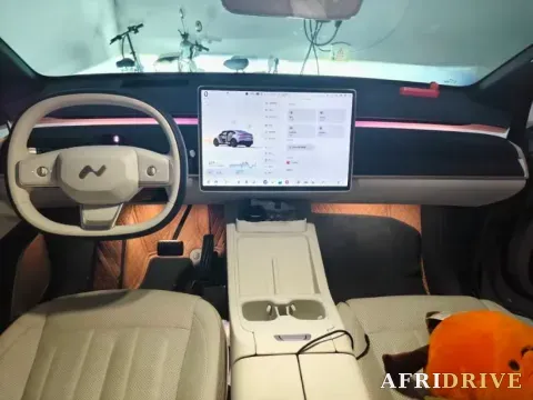 2025 ONVO L60 7