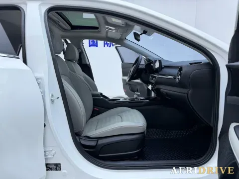 2023 Kia K3 12